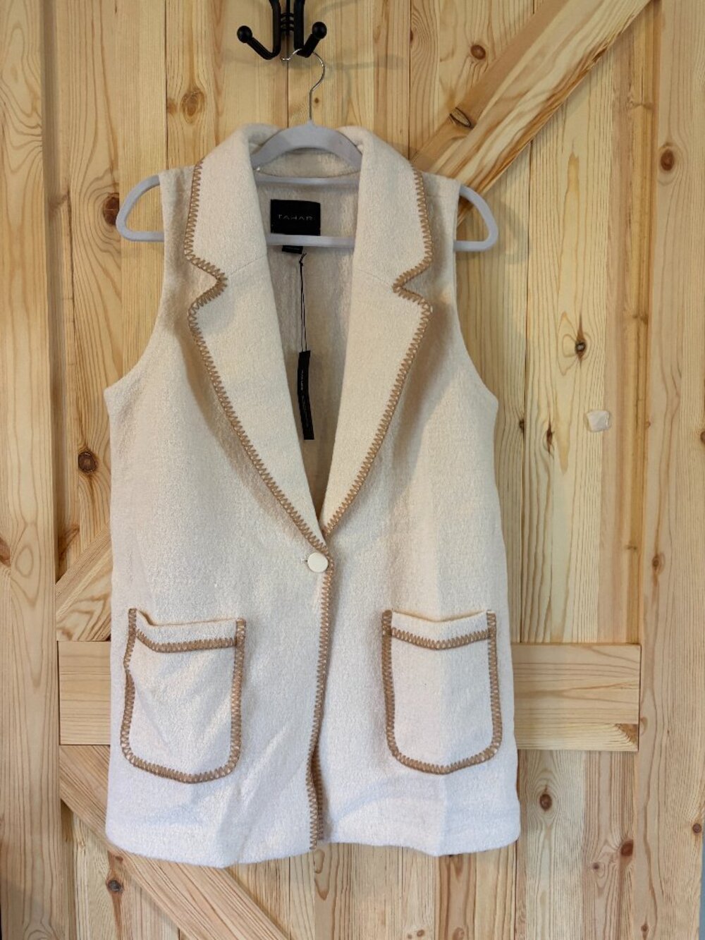 Tahari Cream Sweater Vest XL Soft Knit Open Front Pocket Vest NWT